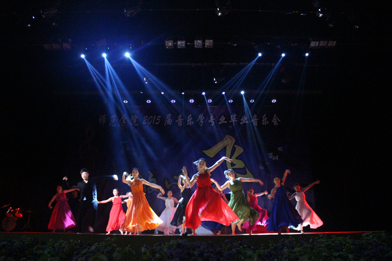 舞蹈《舞动》-800