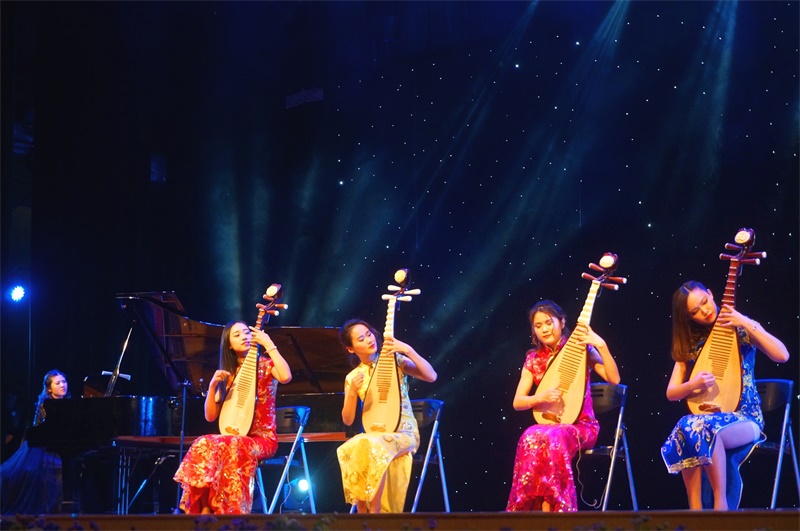 琵琶重奏《琵琶四人行》