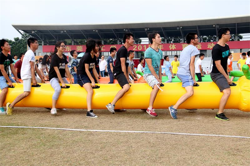 学生毛毛虫竞赛 (2)